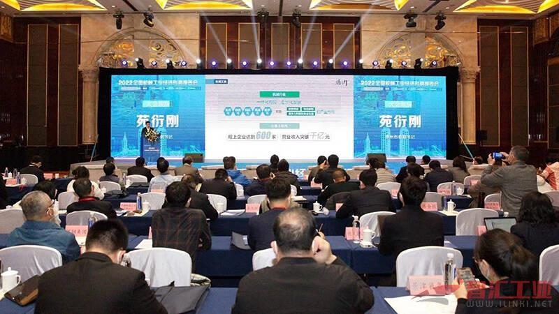 二手叉车批发价格：揭秘其价值与选购要点